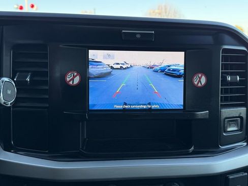 Used 2025 Ford F250 XLT AWD/4WD image 27