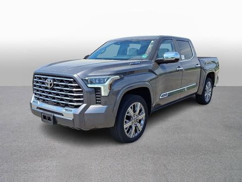Used 2025 Toyota Tundra Capstone AWD/4WD image 1