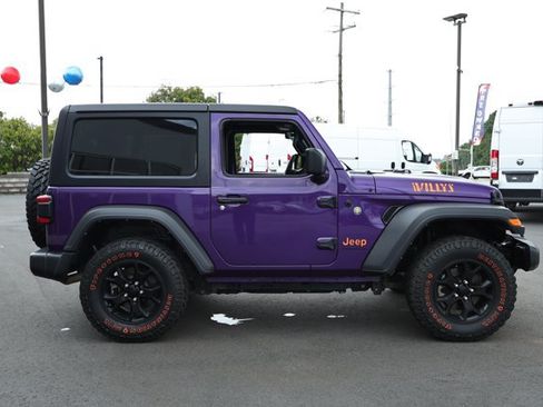 Used 2023 Jeep Wrangler Sport AWD/4WD image 4