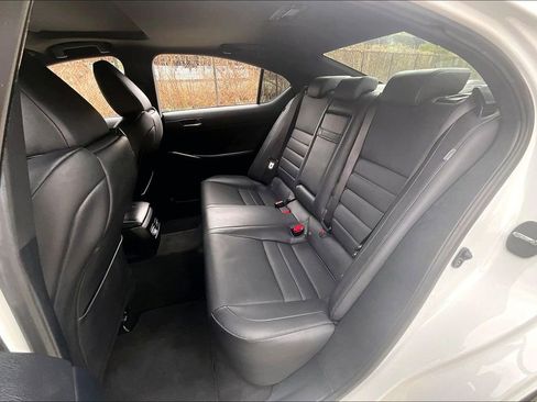 Used 2023 Lexus IS 350 F Sport w/ Memory Package image 34