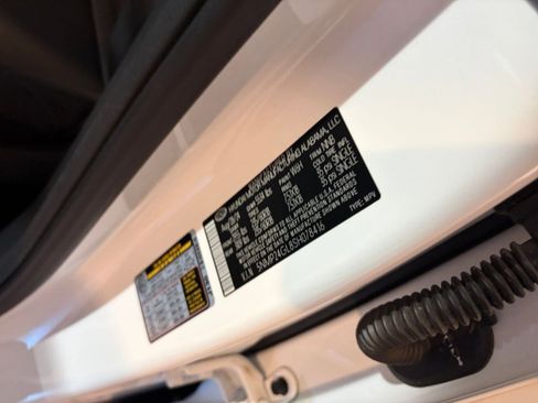 Used 2025 Hyundai Santa Fe SEL image 28