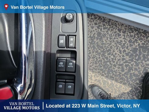 Used 2017 Subaru Legacy 2.5i Premium image 12