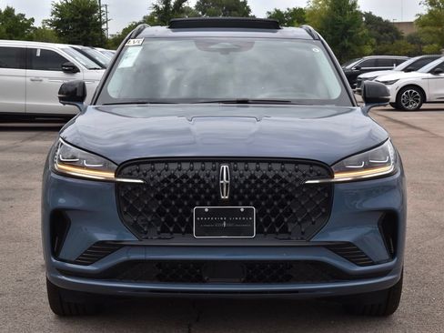 New 2026 Lincoln Aviator Reserve AWD/4WD image 2