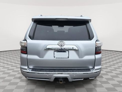 Used 2020 Toyota 4Runner Limited image 6