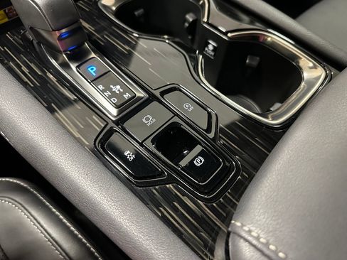 Used 2025 Lexus RX 350 FWD w/ Technology Package image 31