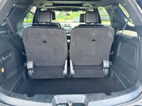 Used 2018 Ford Explorer Sport AWD/4WD image 38