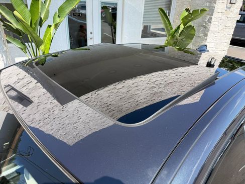 Used 2017 BMW 740i RWD image 8