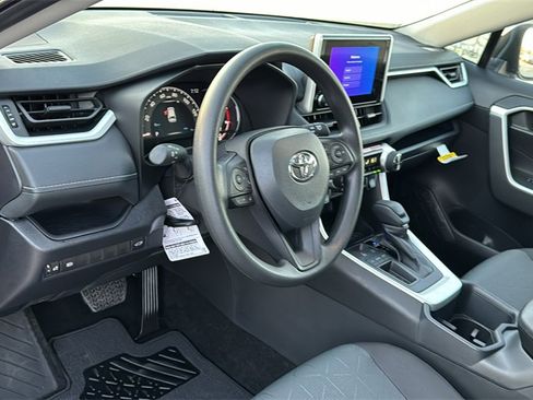 New 2025 Toyota RAV4 XLE image 16