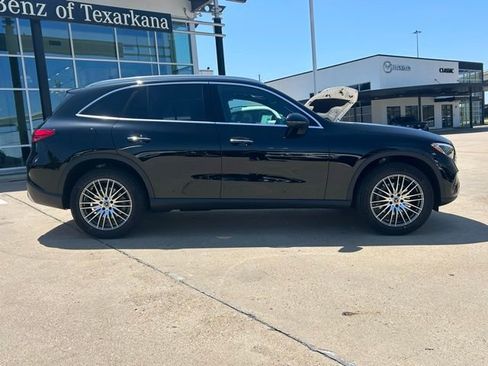 Used 2025 Mercedes-Benz GLC 300 image 8
