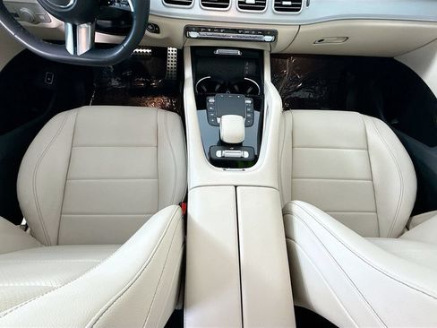 Certified 2024 Mercedes-Benz GLS 450 4MATIC image 16