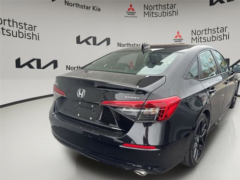 Used 2024 Honda Civic Sport image 5