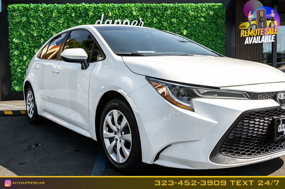Used 2022 Toyota Corolla LE FWD image 4