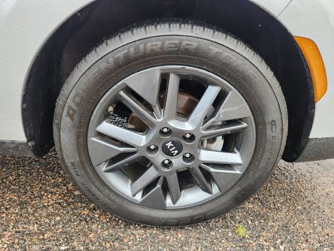 Used 2020 Kia Soul EX FWD image 20