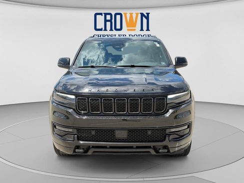 Used 2024 Jeep Wagoneer Series II AWD/4WD image 8