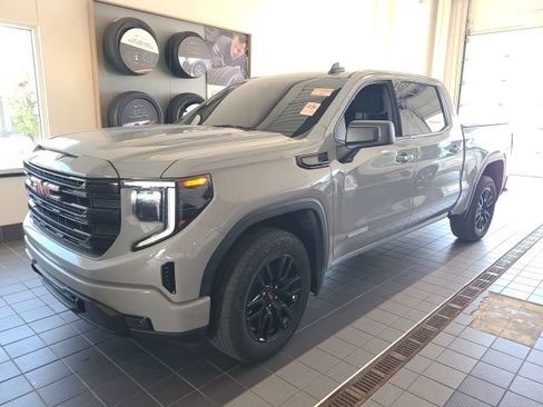 Used 2024 GMC Sierra 1500 Elevation AWD/4WD image 1