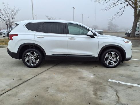 Used 2022 Hyundai Santa Fe SE image 5