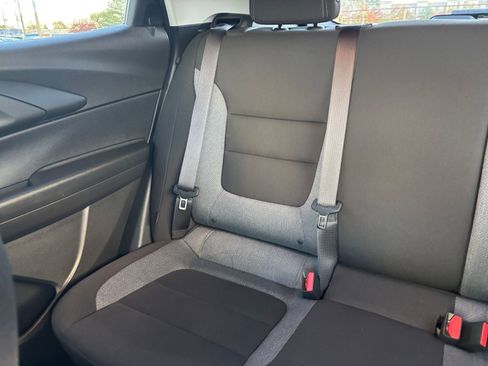 Used 2025 Chevrolet TrailBlazer LT image 37