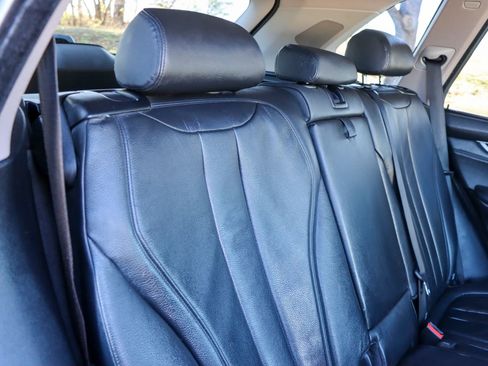 Used 2014 BMW X5 xDrive50i image 32