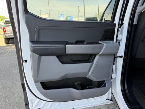 Used 2022 Ford F150 XLT w/ Equipment Group 301A Mid image 7