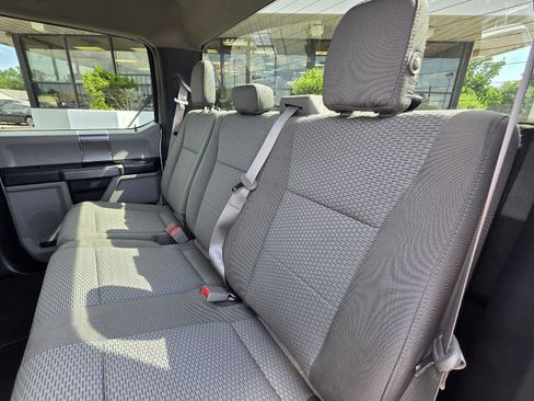 Used 2018 Ford F150 XLT w/ Equipment Group 302A Luxury AWD/4WD image 32