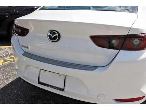 New 2026 MAZDA MAZDA3 2.5 S Preferred image 5