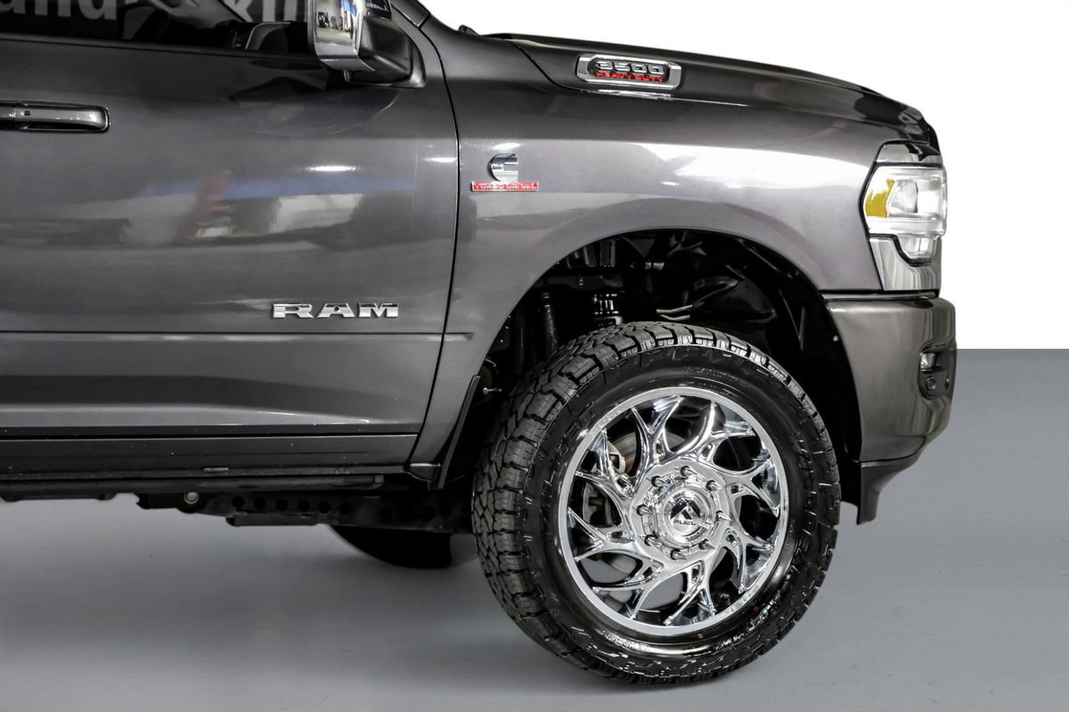 Used 2024 RAM 3500 Laramie AWD/4WD image 7