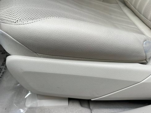 Certified 2023 Mercedes-Benz EQS 580 4MATIC Sedan image 14