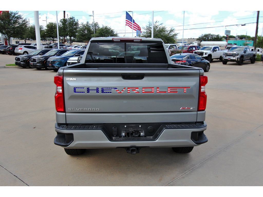 Used 2026 Chevrolet Silverado 1500 RST w/ RST Select Package AWD/4WD image 7