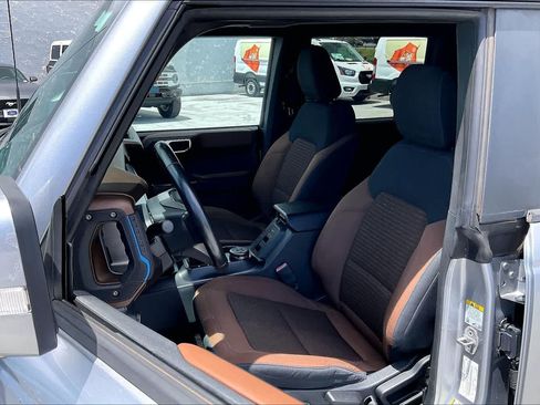 Used 2022 Ford Bronco Outer Banks AWD/4WD image 11