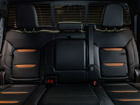 Used 2025 GMC Sierra 2500 AT4 w/ AT4 Premium Plus Package image 26