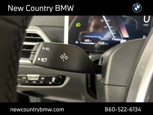 New 2026 BMW 330i xDrive Sedan w/ M Sport Package AWD/4WD image 17