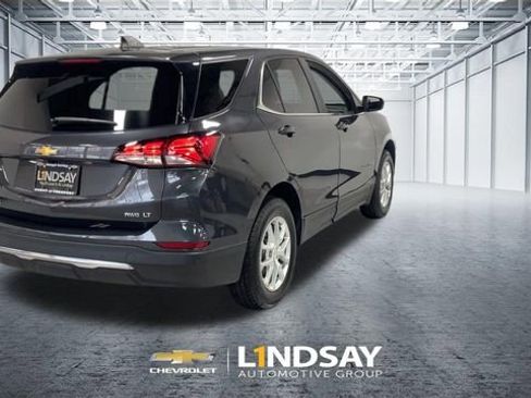 Used 2022 Chevrolet Equinox LT AWD/4WD image 9