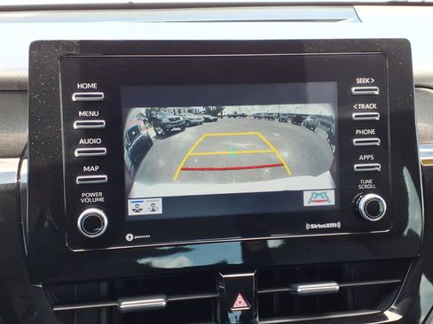 Used 2022 Toyota Camry SE w/ Convenience Package FWD image 30