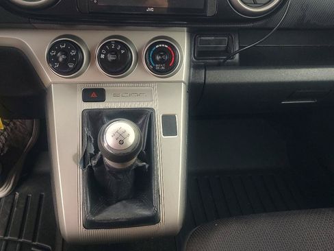 Used 2010 Scion xB FWD image 14