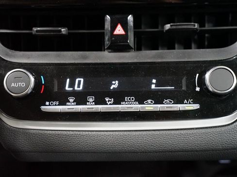 Certified 2024 Toyota Corolla LE FWD image 20