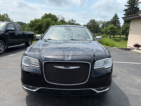 Used 2017 Chrysler 300 C w/ Safetytec Plus Group AWD/4WD image 2