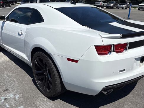 Used 2010 Chevrolet Camaro SS w/ RS Package RWD image 2