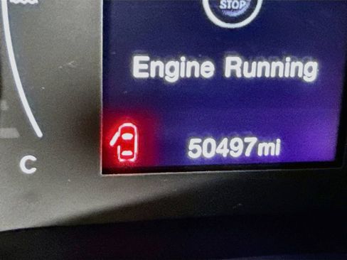 Used 2023 Jeep Renegade Latitude AWD/4WD image 4