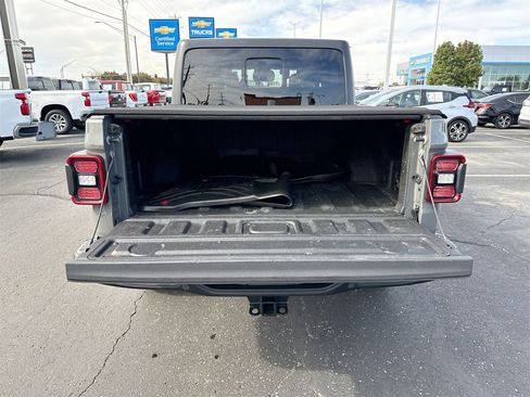Used 2020 Jeep Gladiator Rubicon image 24
