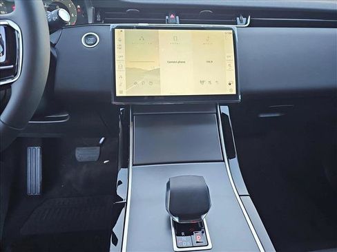 New 2026 Land Rover Range Rover Evoque S image 23