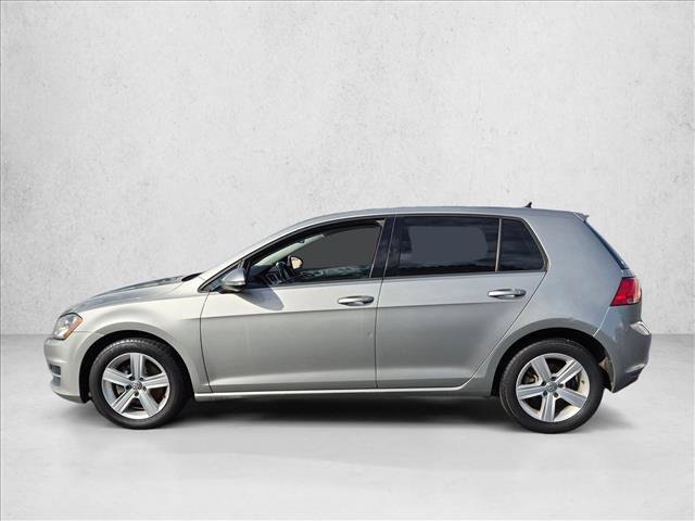 Used 2017 Volkswagen Golf 4-Door FWD image 8