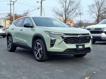 Used 2024 Chevrolet Trax RS w/ Driver Confidence Package