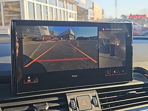 Used 2023 Audi Q5 2.0T Premium Plus w/ Premium Plus Package image 9