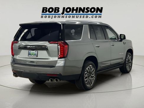 Used 2024 GMC Yukon Denali Ultimate w/ LPO, Floor Liner Package image 14