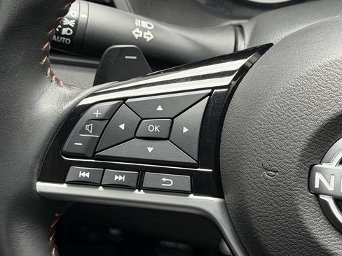 Used 2024 Nissan Altima 2.5 SR FWD image 23