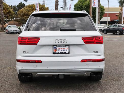 Used 2017 Audi Q7 3.0T Premium Plus AWD/4WD image 8