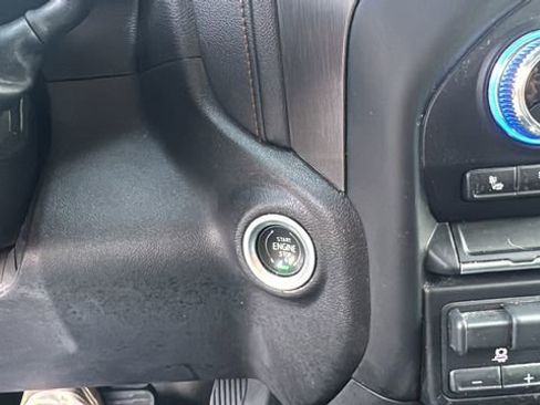 Used 2022 GMC Sierra 2500 AT4 w/ Gooseneck/5TH Wheel Package image 7