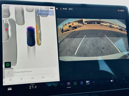 Used 2023 Tesla Model 3 Standard Range RWD image 10