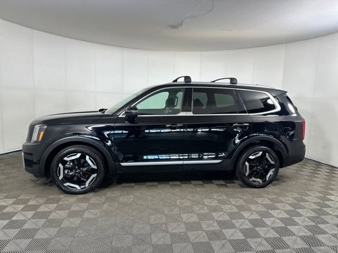 Used 2025 Kia Telluride S image 6