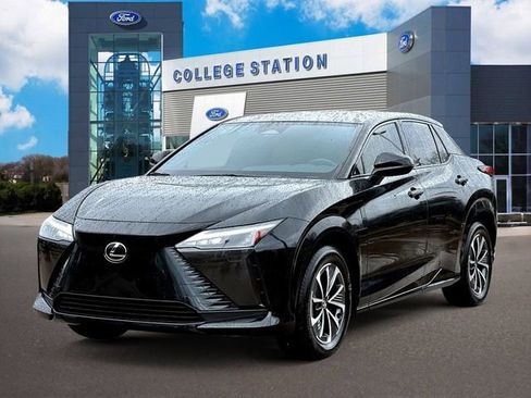 Used 2024 Lexus RZ 300e Premium image 2
